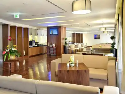 The Tower Plaza Dubai - 3