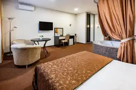 Barcelona Spa-Hotel - 91