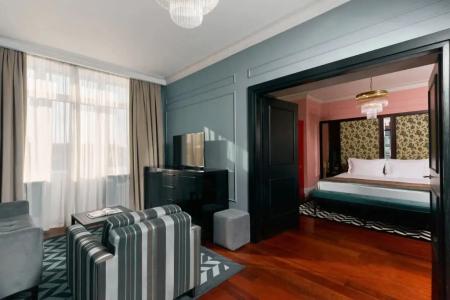 DOM Boutique by Authentics - 110