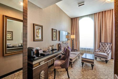 Маджестик Бутик Делюкс - 117