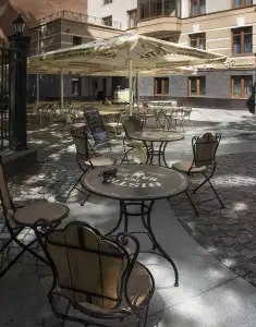 Aglaya & Courtyard - 4