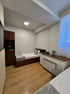 Mashtots - 2