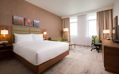 Hilton Garden Inn Orenburg - 18