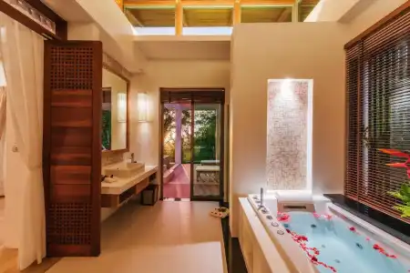 Club Wyndham Patong Hill Phuket - 74