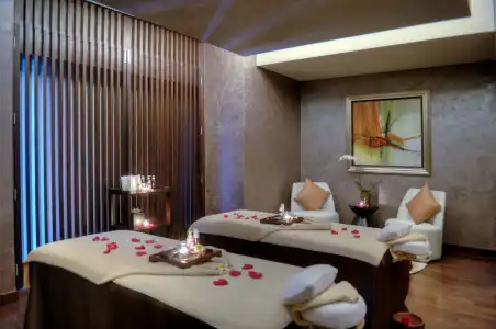 Address Marina - 16