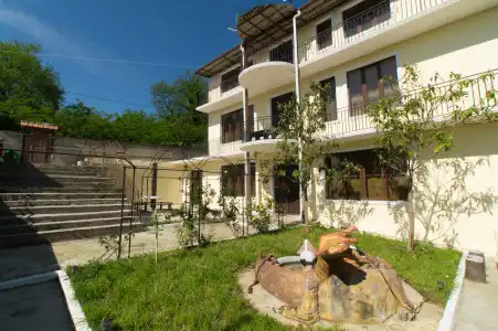 Bagrat Guest House - 0