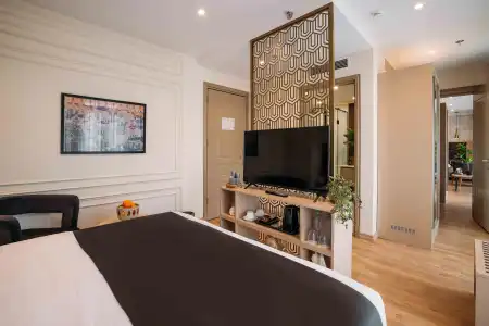 Monday by Dnt Group - 49