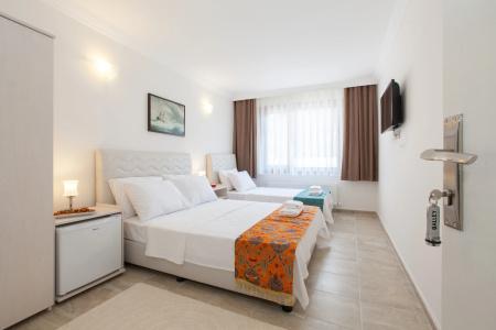 Galley Mini-hotel - 13