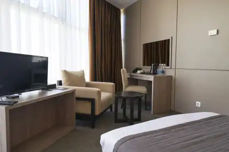City Stay Bishkek - 8