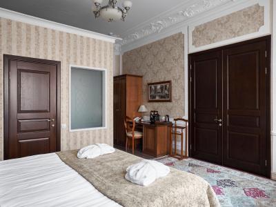 Ekaterina - 45