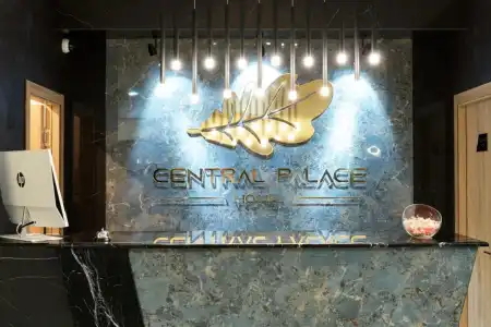 Central Palace Halal - 27