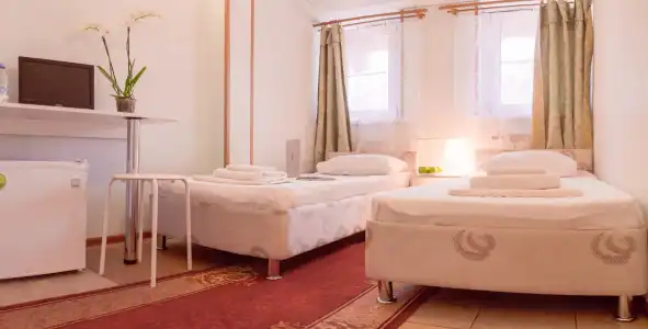 Andron-Otel - 8