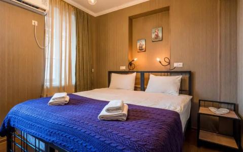 Gomi 19 Boutique - Old Tbilisi - 3