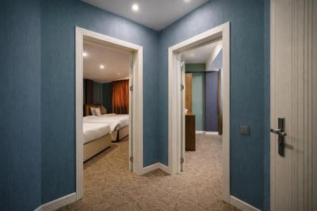 Royal Meridien - 50