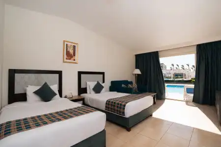 SUNRISE Solara Aqua Park Resort - 7