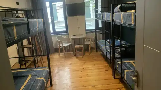 City Guli Brosse Hostel - 12