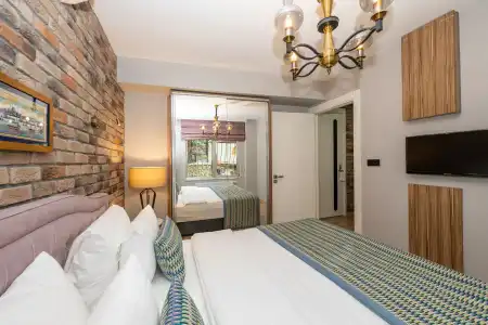 The Marions Suite - 102