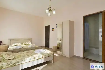 Vita Plaza - 4