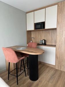 Vash Salut Apart - 96