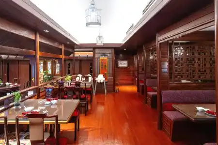 Ambassador - 23