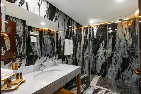 Marjan Plaza - 34