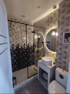 Zest And Spa Mini-Hotel - 69