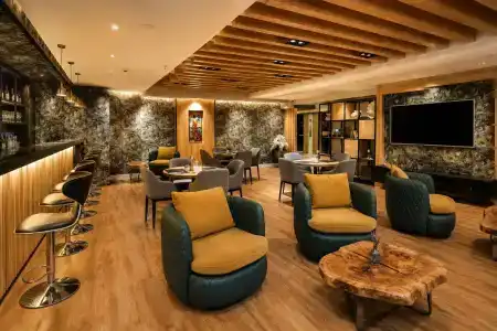 Days Inn & Suites by Wyndham Esenyurt - 10