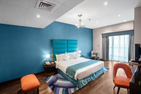 City Premiere Deluxe Apartments - 8