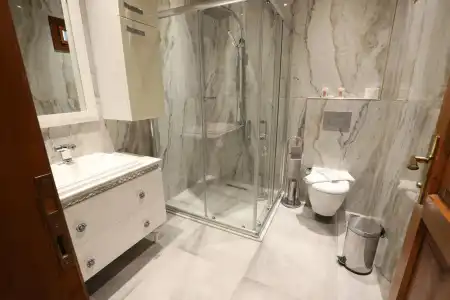 White Garden - 46