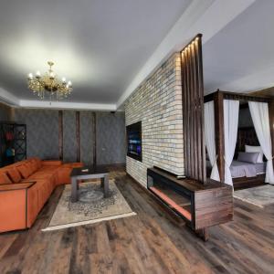 Nochnoy Kvartal - 193