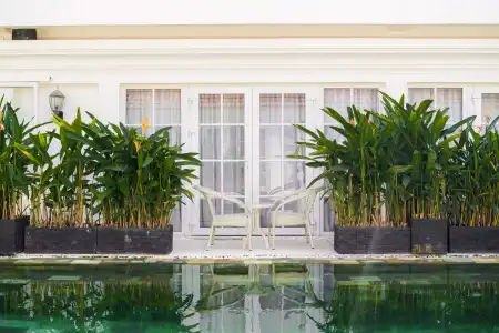 White Boutique and Residences - 28