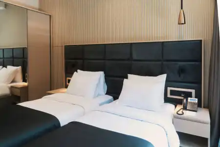 Monday by Dnt Group - 61