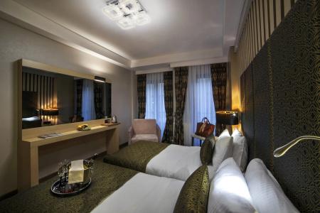 Pell Palace & Spa - 35