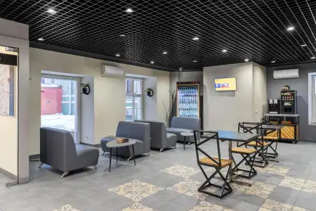 Station L1 - 12