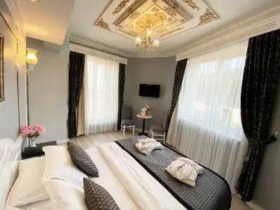 Gülhane Corner - 25