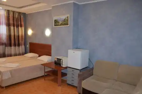 Flayt Mini-Hotel - 9