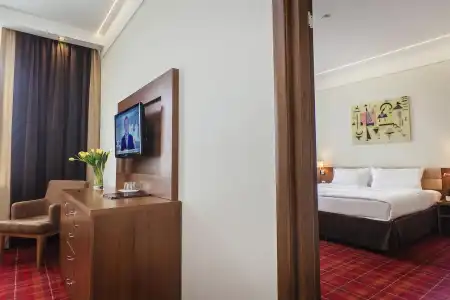 Best Western Plus Centre - 22