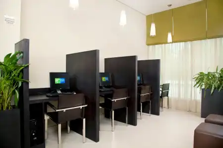  Holiday Inn Express Dubai - Safa Park, an IHG - 28
