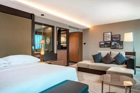 Sheraton Grand Metechi Palace - 63