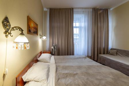 Демократ на Некрасова 58 - 161