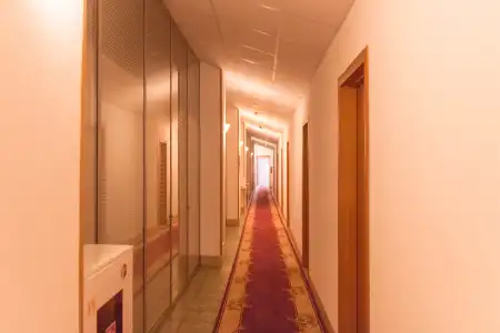 Andron-Otel - 27