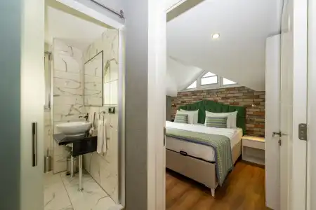 The Marions Suite - 204