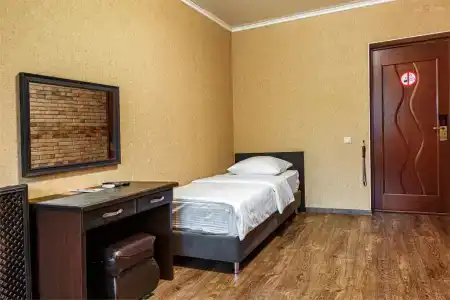 Nochnoy Kvartal - 79