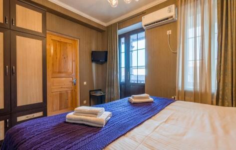 Gomi 19 Boutique - Old Tbilisi - 28