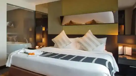 Golden Tulip Mandison Suites - 6