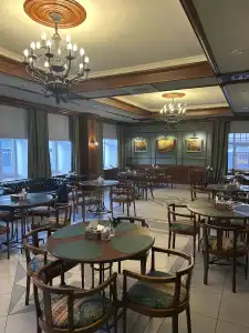 Lancaster Court - 12
