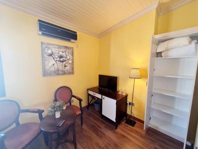 Sofia Boutique 9 - 133