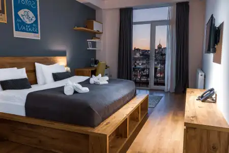 Reed - 9