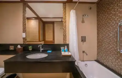 The Blue Water - Geoffrey Bawa Heritage - City Resort - 7