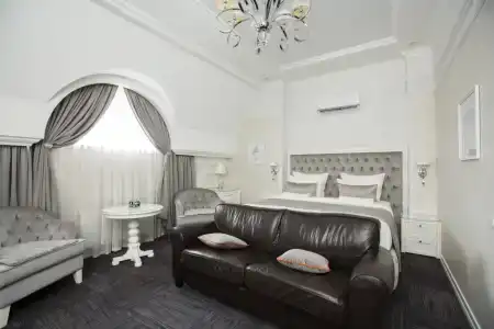 Stolitsa Butik-Hotel - 59